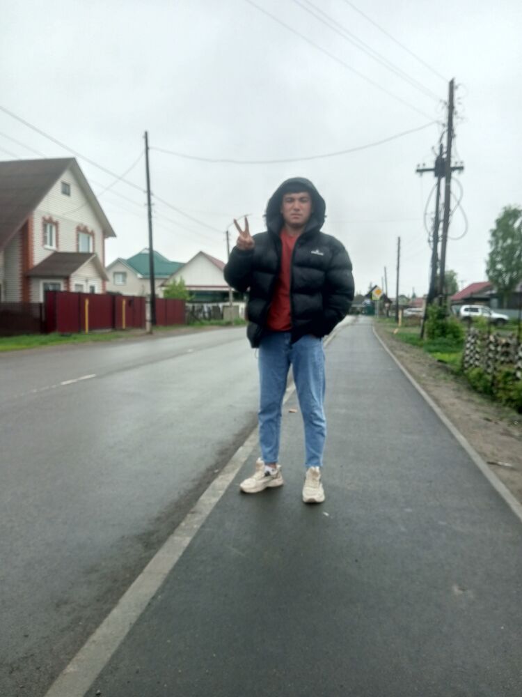  43262068  UZB, 21 ,    