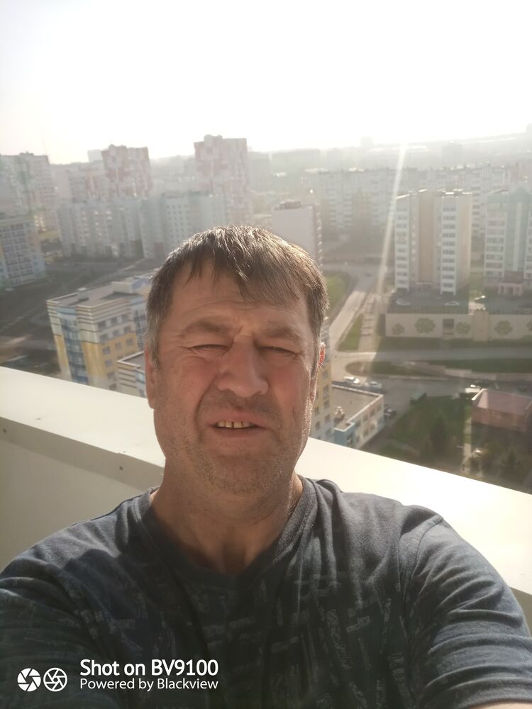  46966878  , 48 ,    