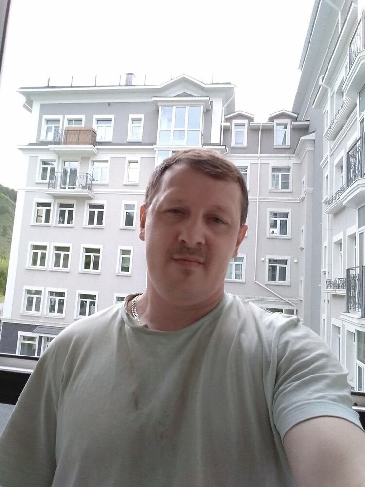  ,   Maxim, 45 ,   