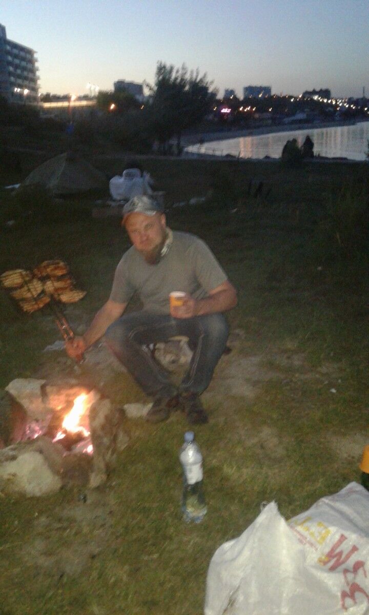  13638528  , 45 ,    