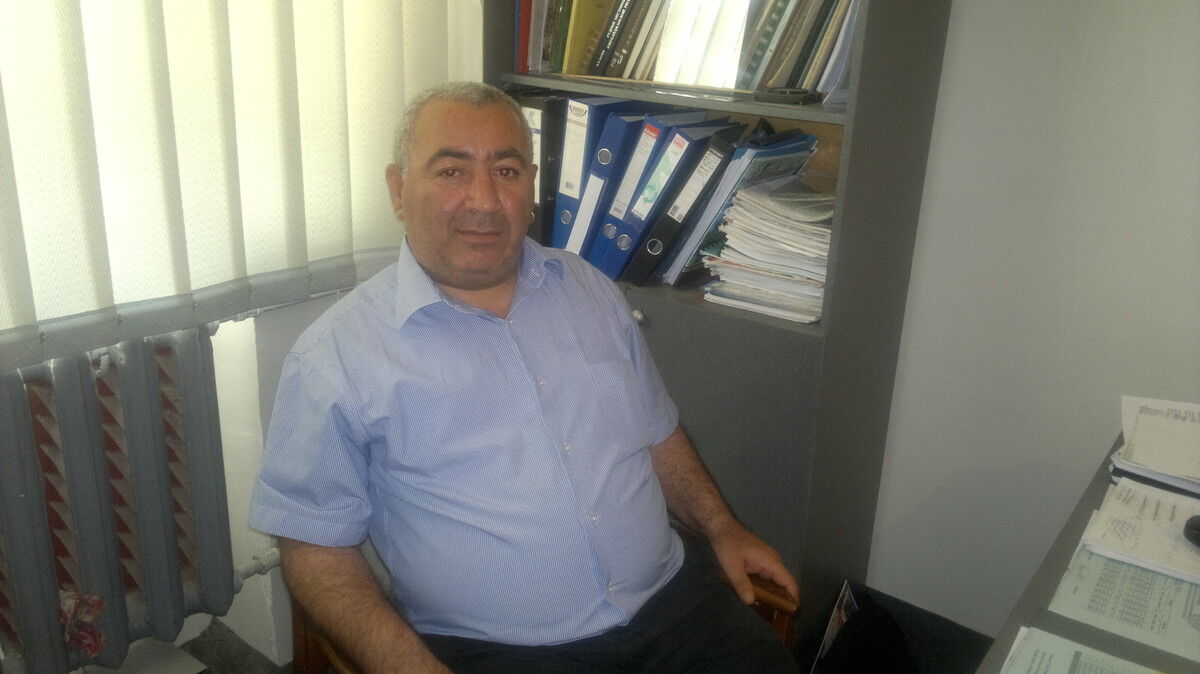  ,   Hasan, 54 ,   