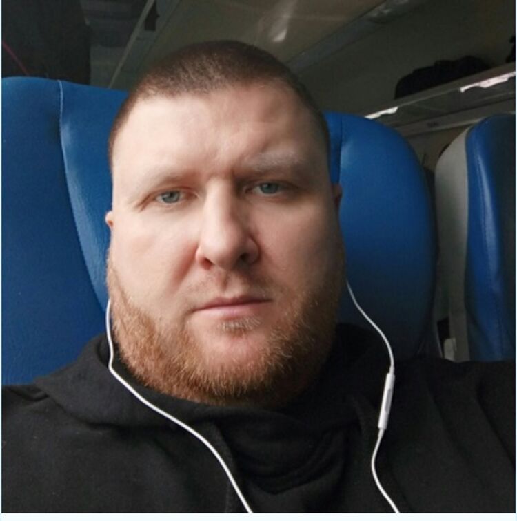  45326138  , 42 ,    