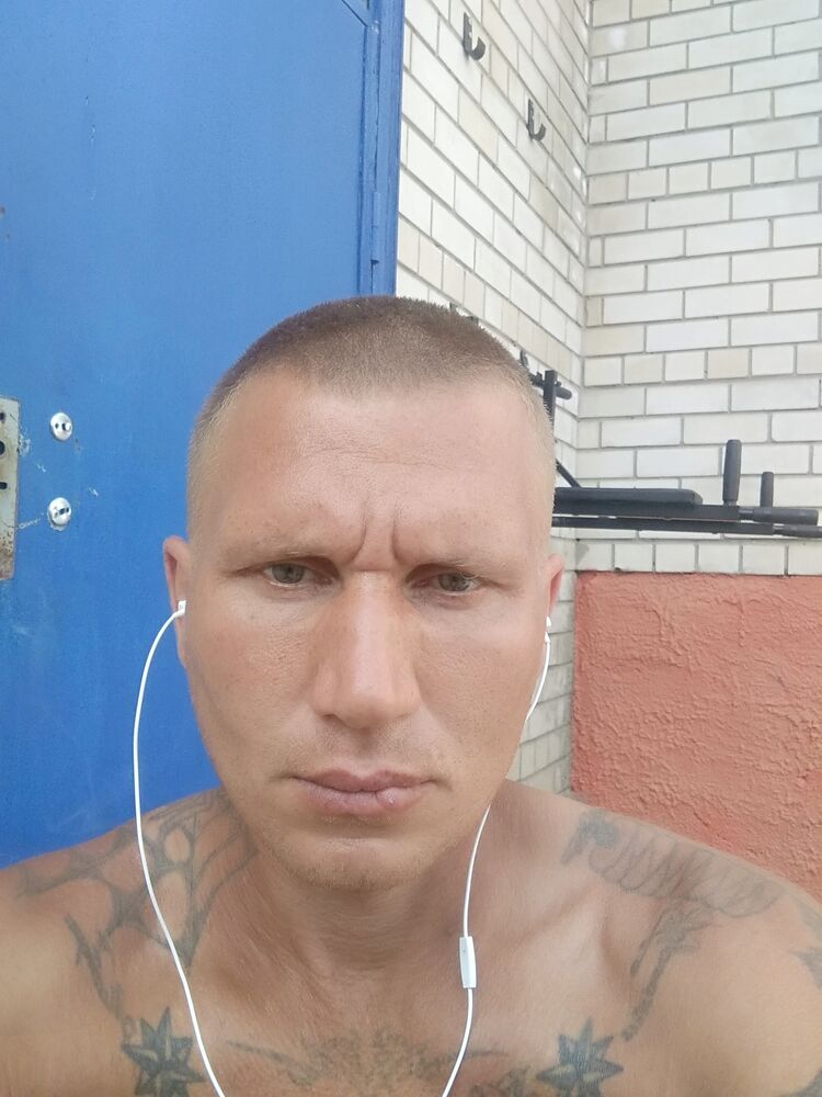  28517958  , 42 ,    