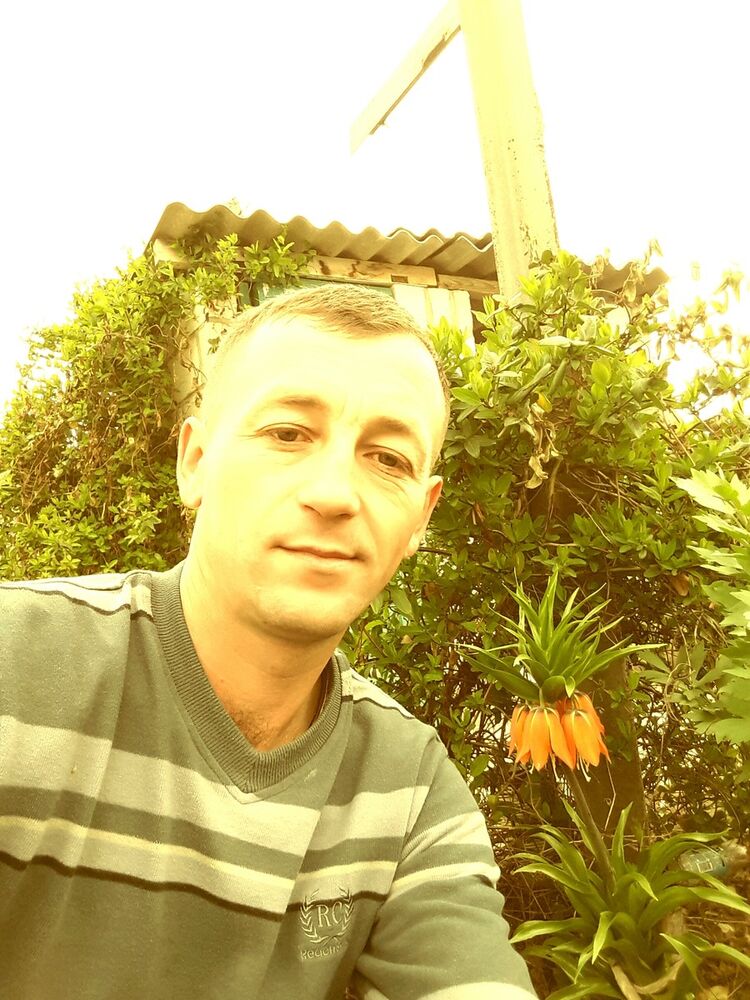  9369708  Eugen, 42 ,    