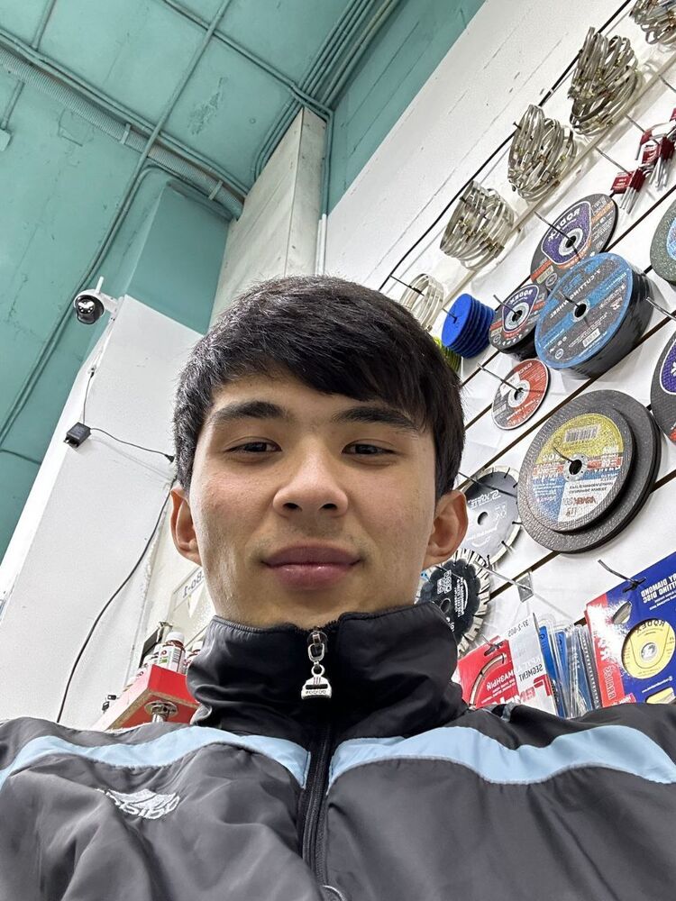 ���� 39528678 ����� KHAN, 25 ���, ���� ���������� � ������