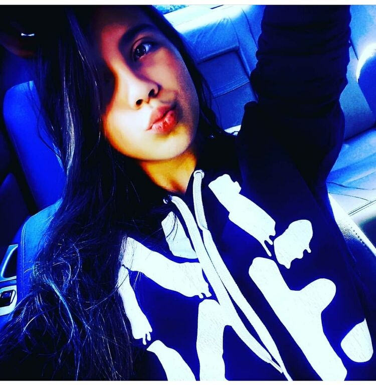  13817558  Princes, 25 ,    