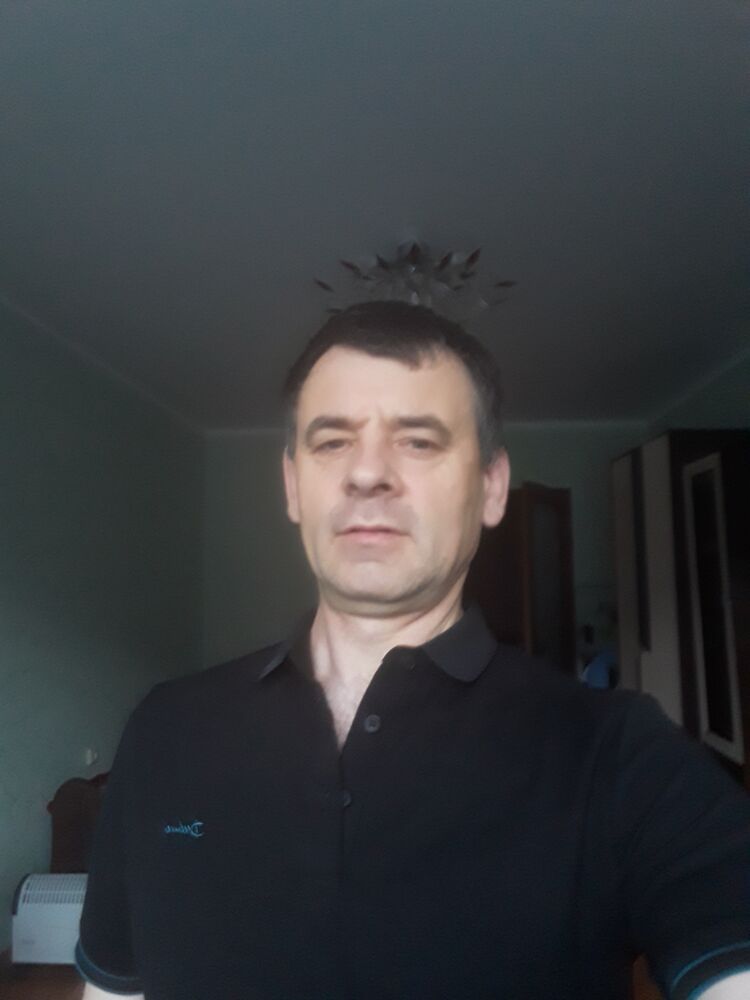  39030908  , 52 ,    