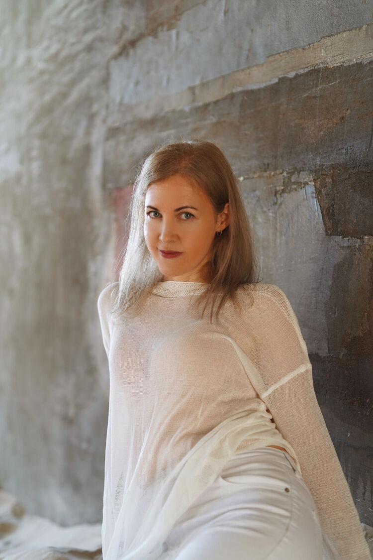  54533968  , 40 ,    -