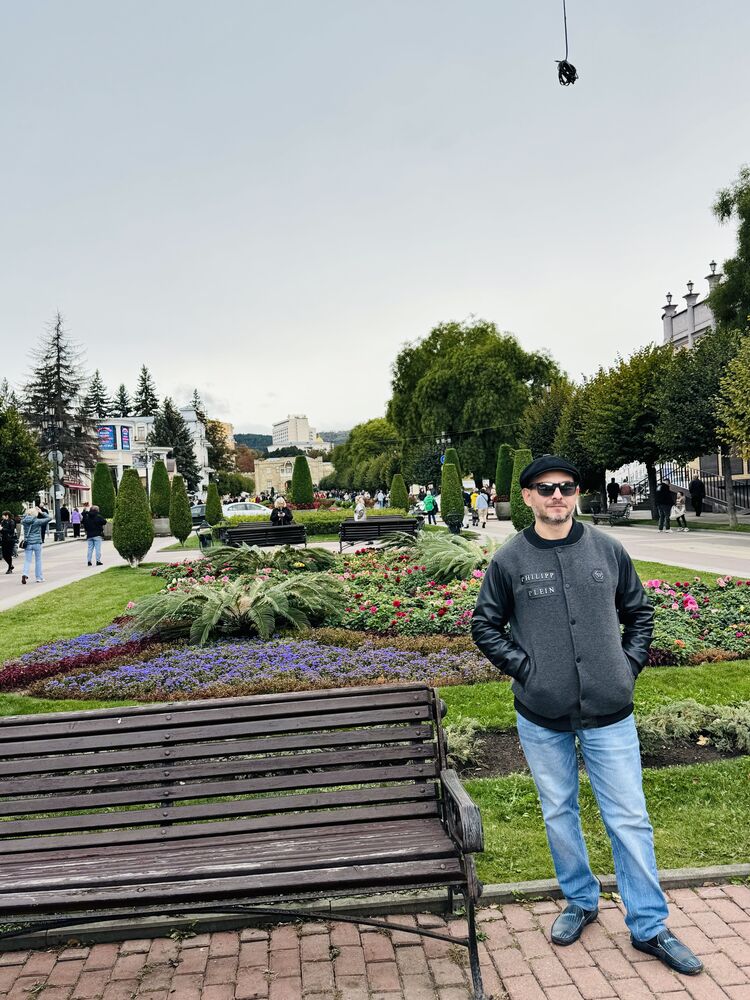  46954548  Ȩ, 41 ,    