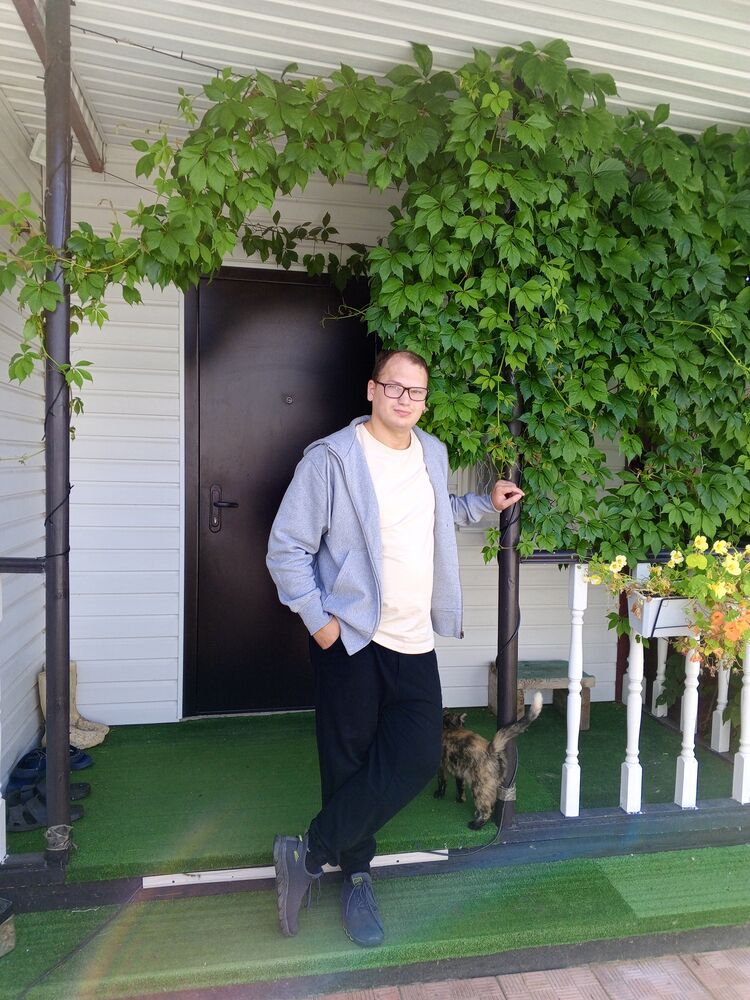  ,   Danila, 25 ,   ,   