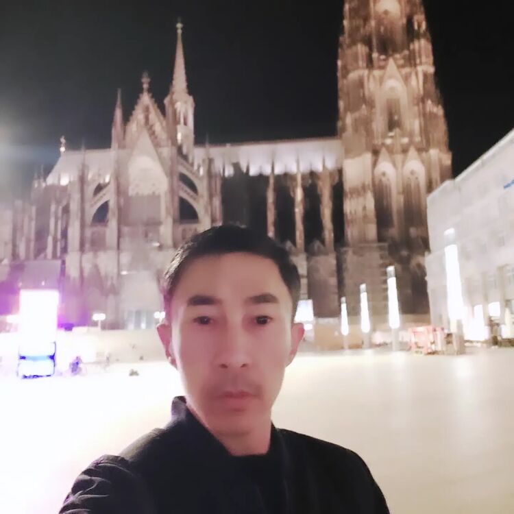  47552178  Jawad Rezai, 26 ,    Homberg