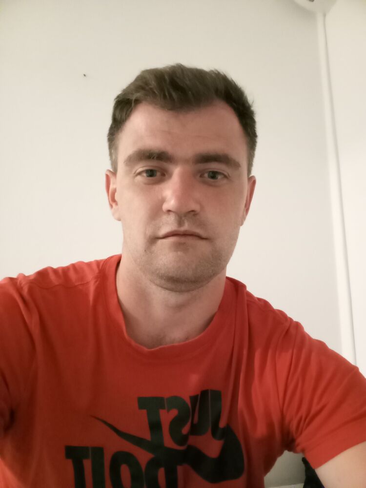  52089788  Andrei, 29 ,    