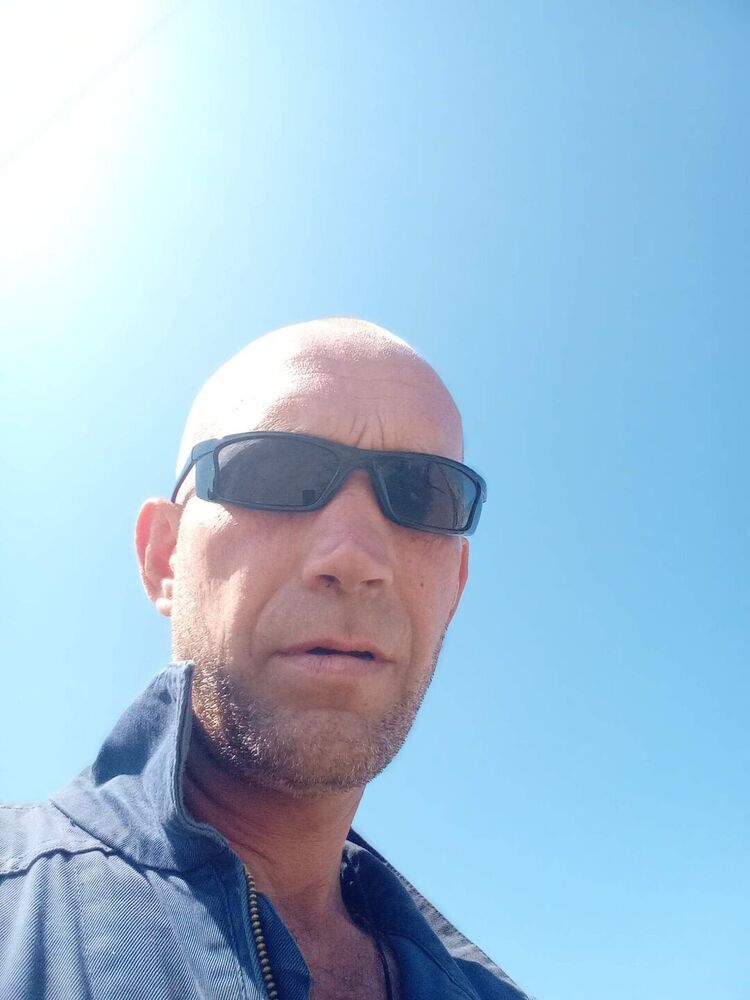  50697058  , 42 ,    