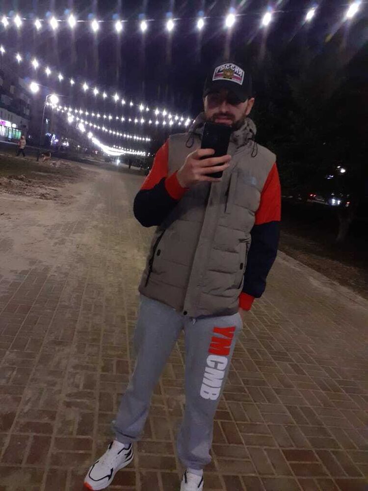  43945238  , 32 ,    