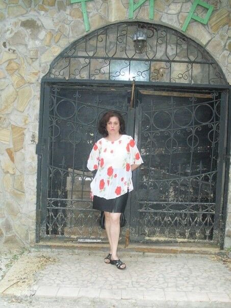  5323418  Ann, 54 ,    