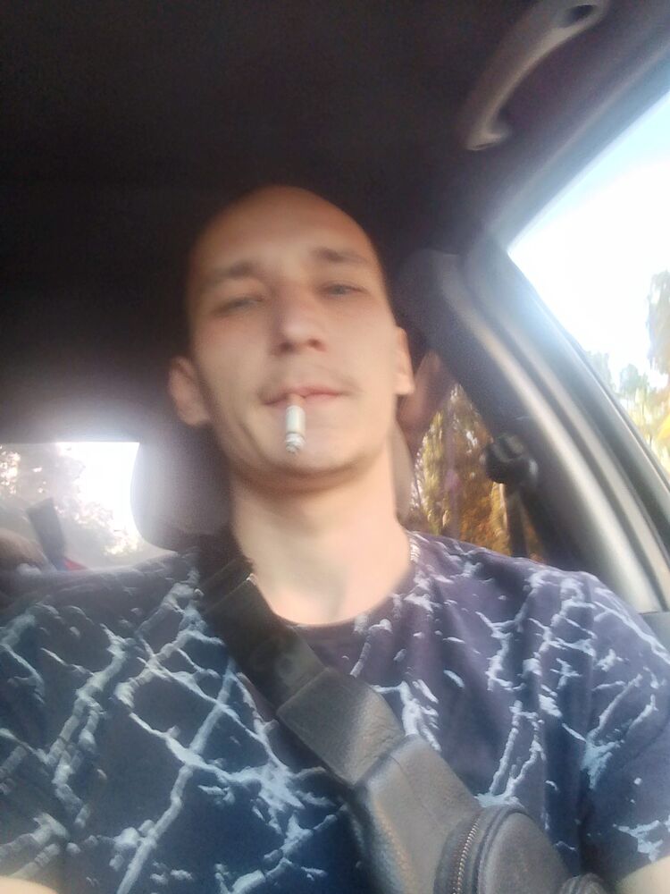  45742898  , 27 ,    