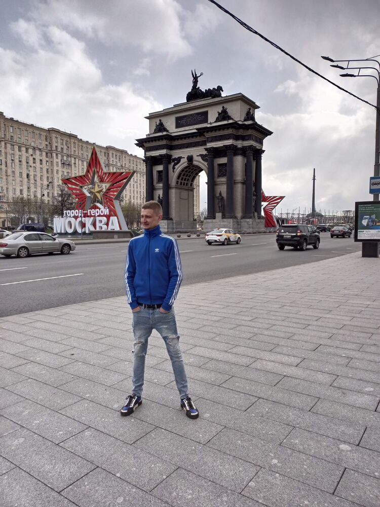  ,   Denis, 34 ,   ,   