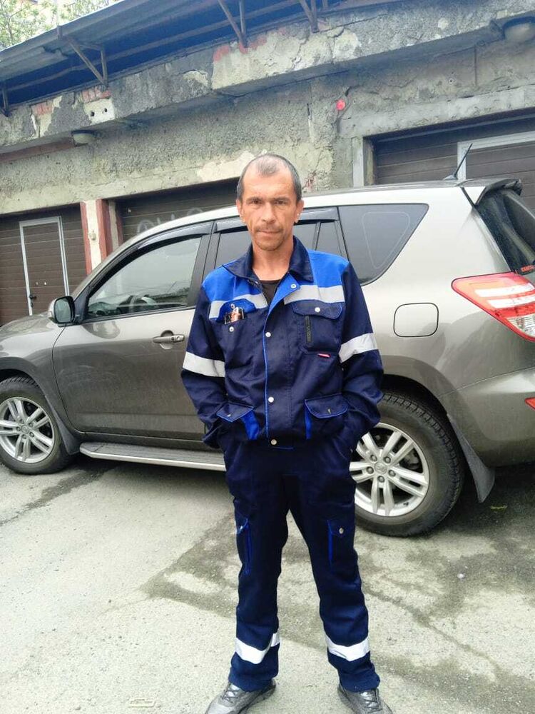  43876848  , 47 ,    