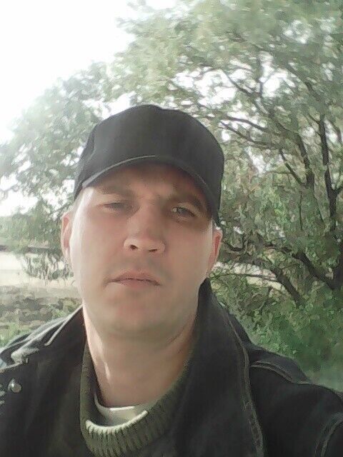  20718668  , 37 ,    