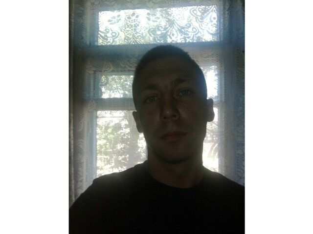  7049298  Miha, 36 ,    