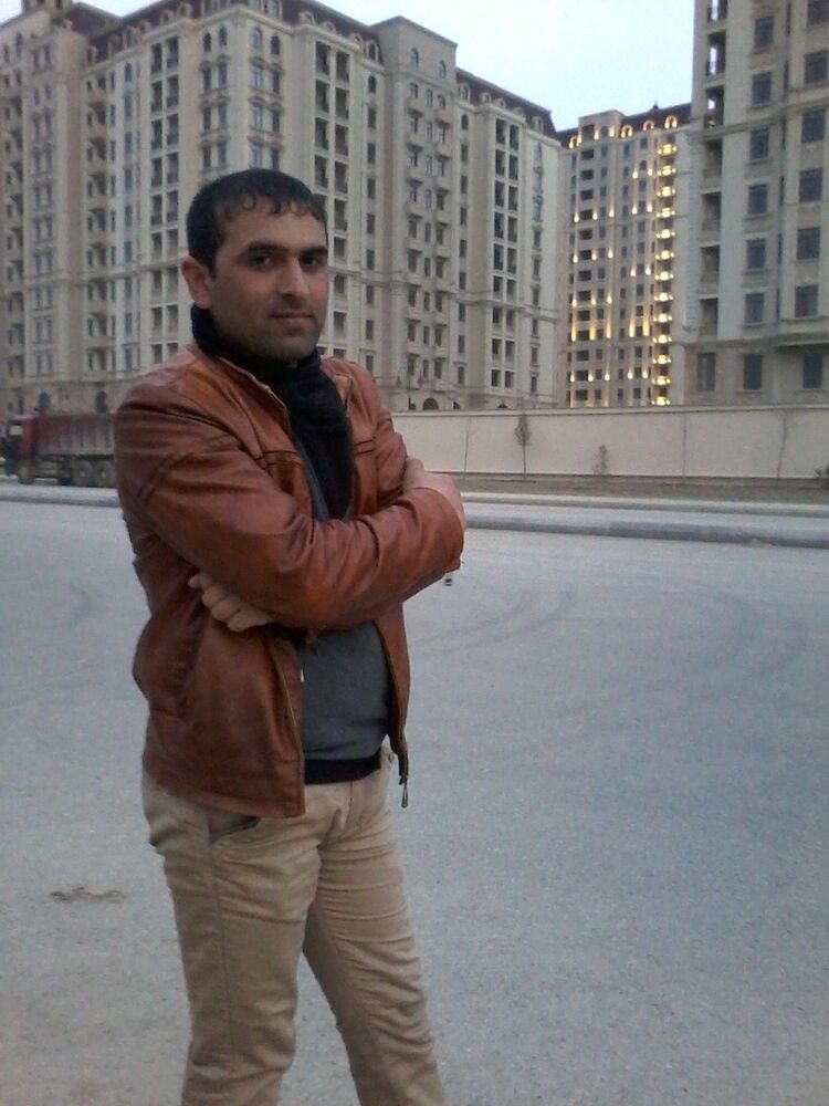  5685808  Azir, 38 ,    