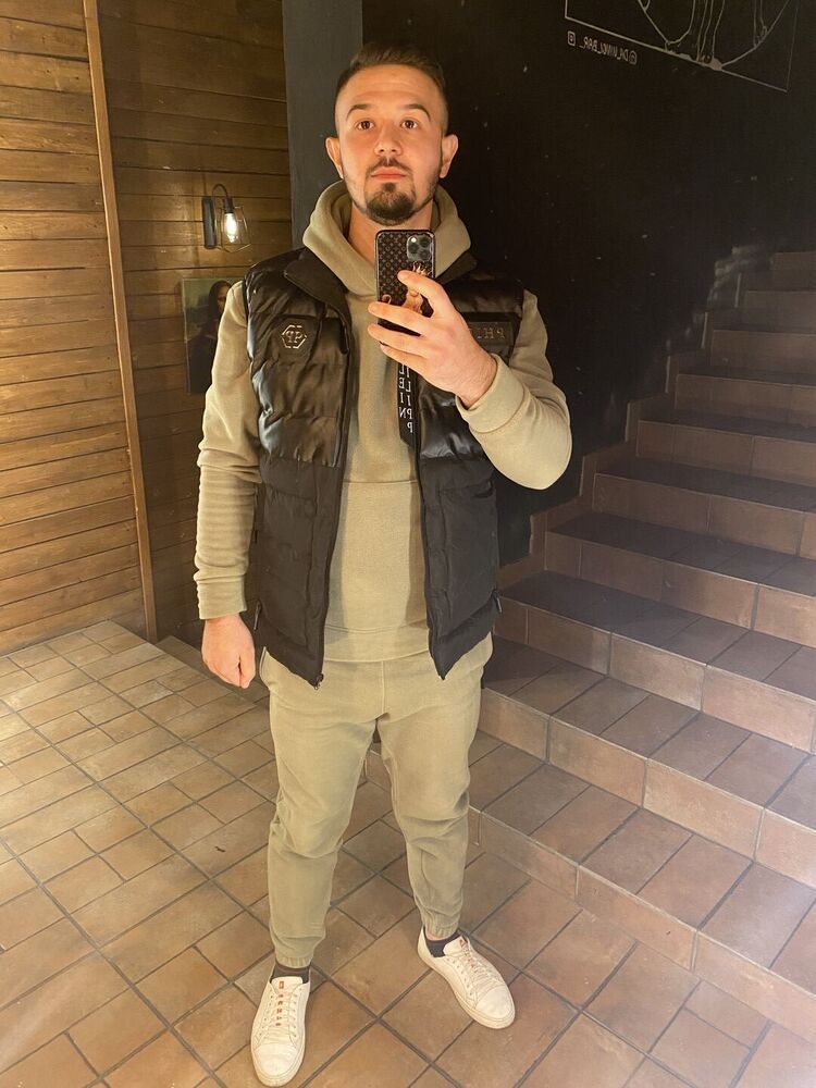 ���� 31171288 ����� ������, 25 ���, ���� ���������� � �������