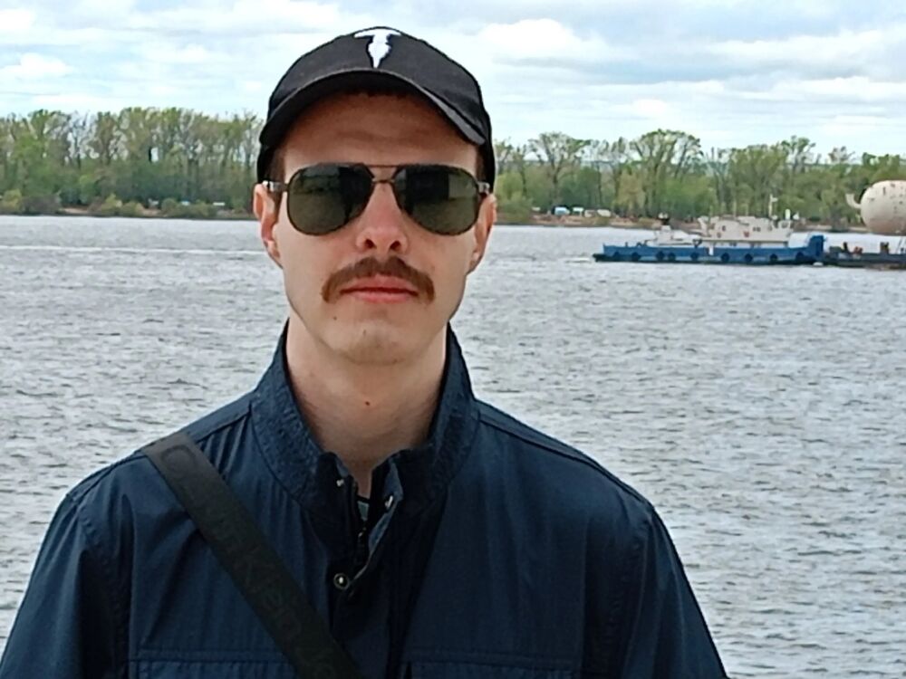 ���� 46144208 ����� Izadyar, 25 ���, ���� ���������� � ������