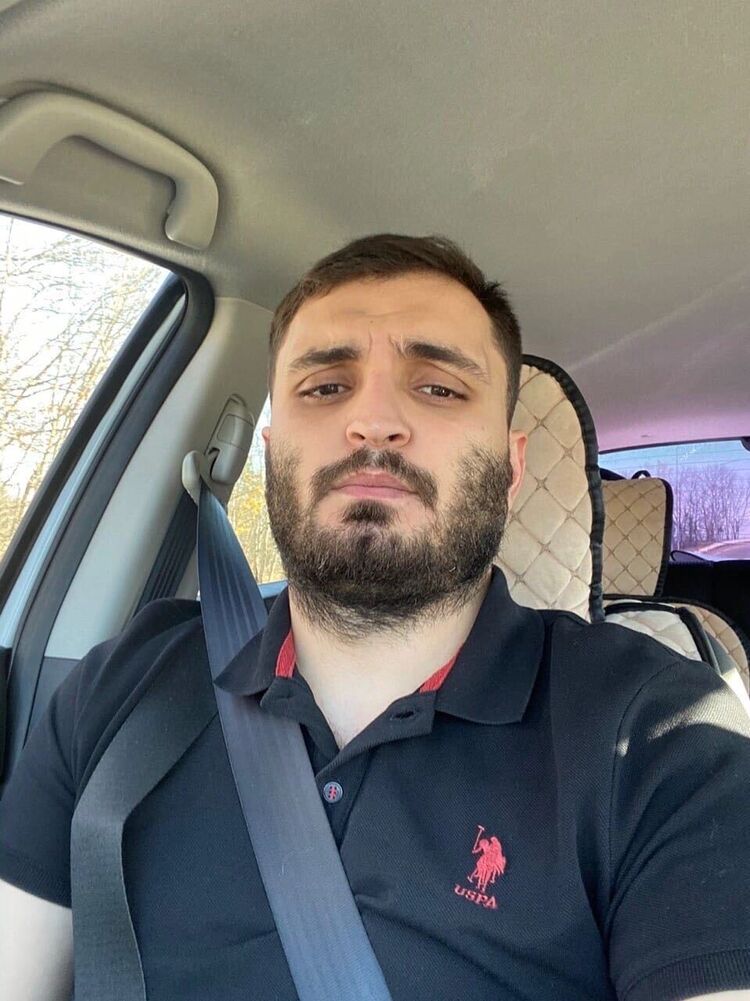 ,   Lam, 30 ,  