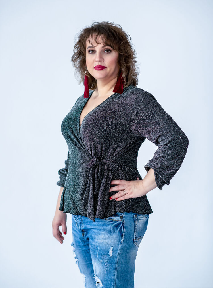  ,   , 44 ,   ,   