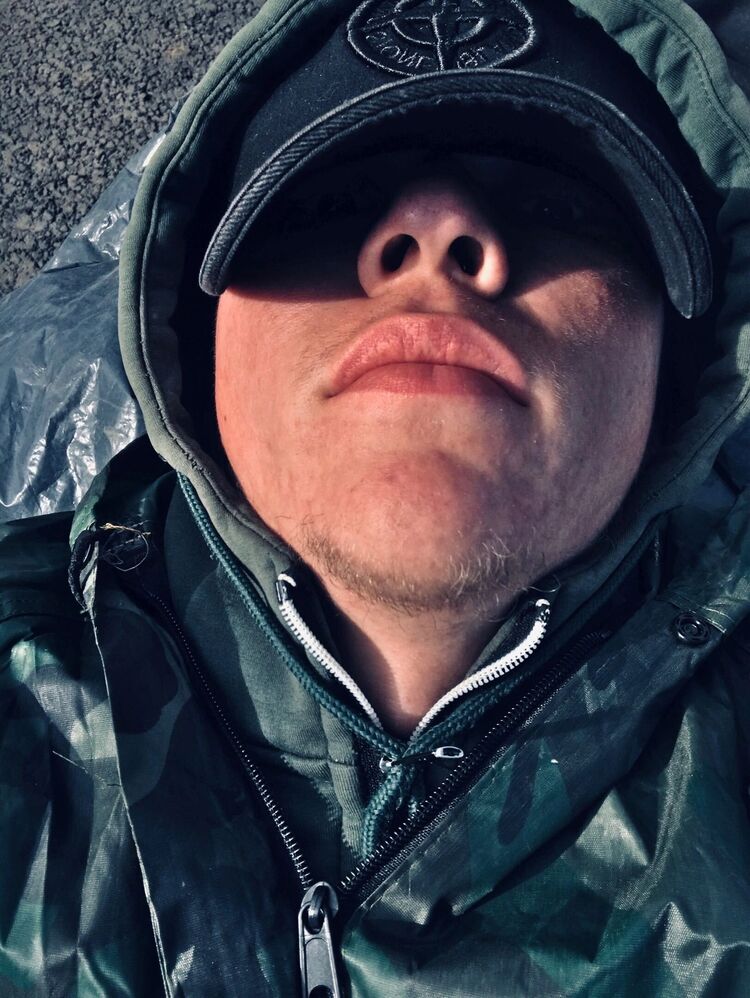  36523928  , 25 ,    