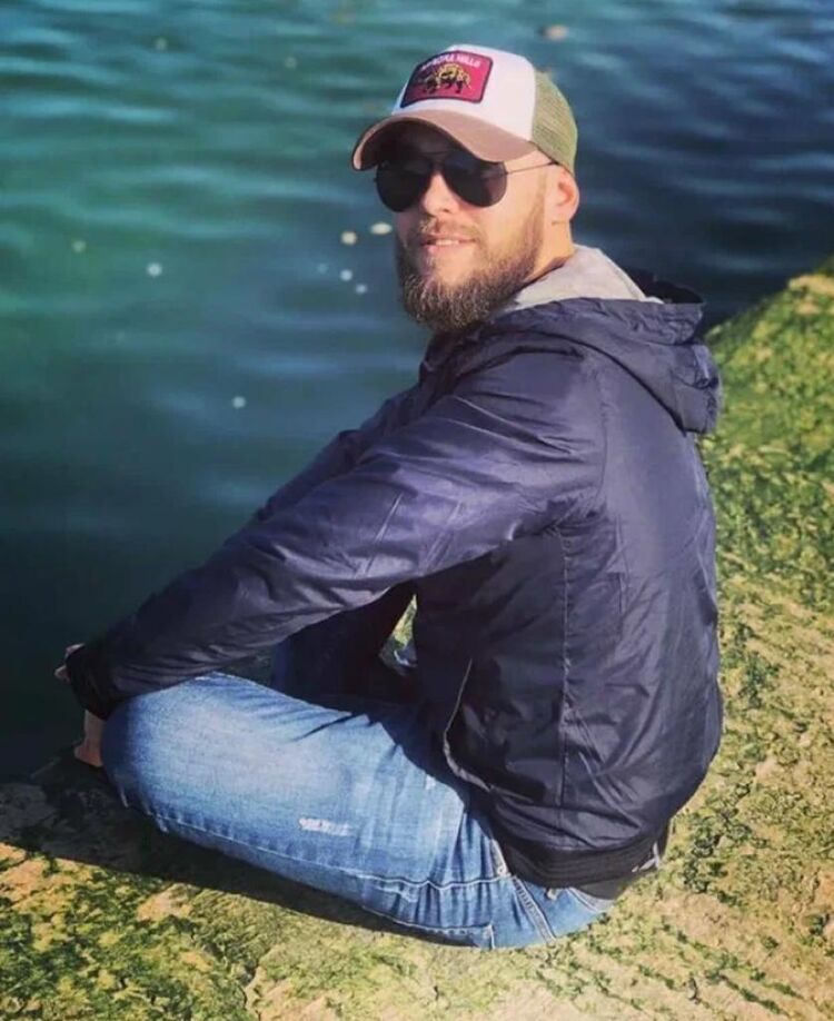 ���� 25890618 ������� �������, 33 ����, ���� ���������� � ����������