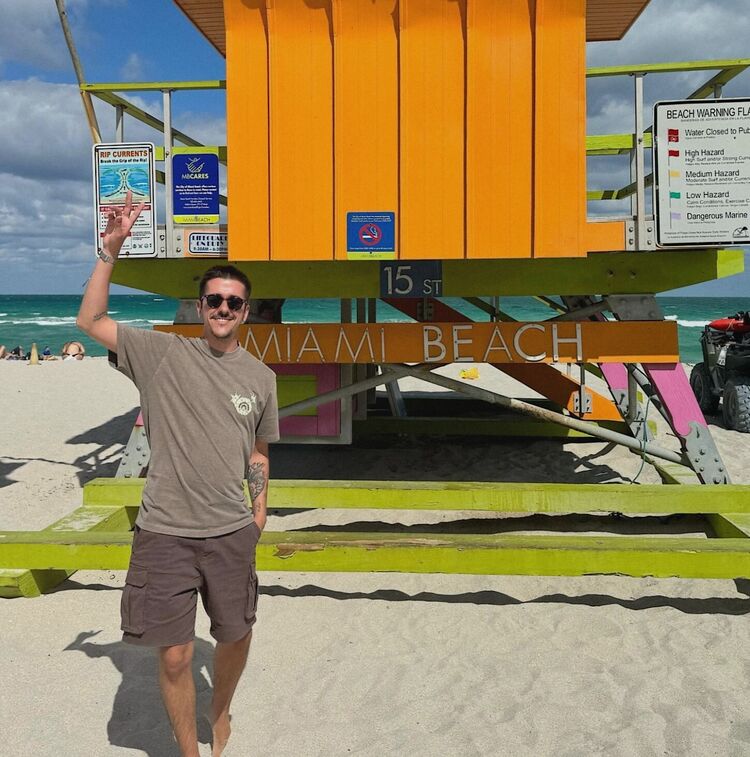  54217188  , 37 ,    -