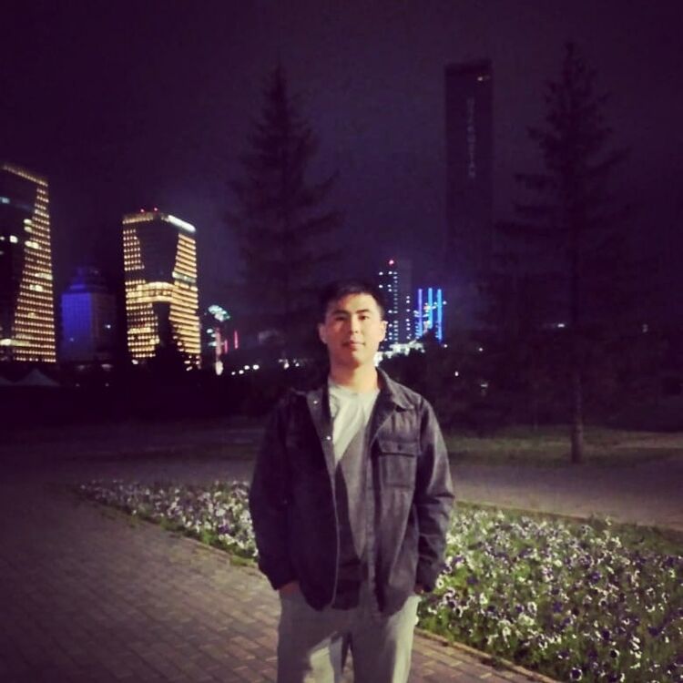  52965218  , 24 ,    