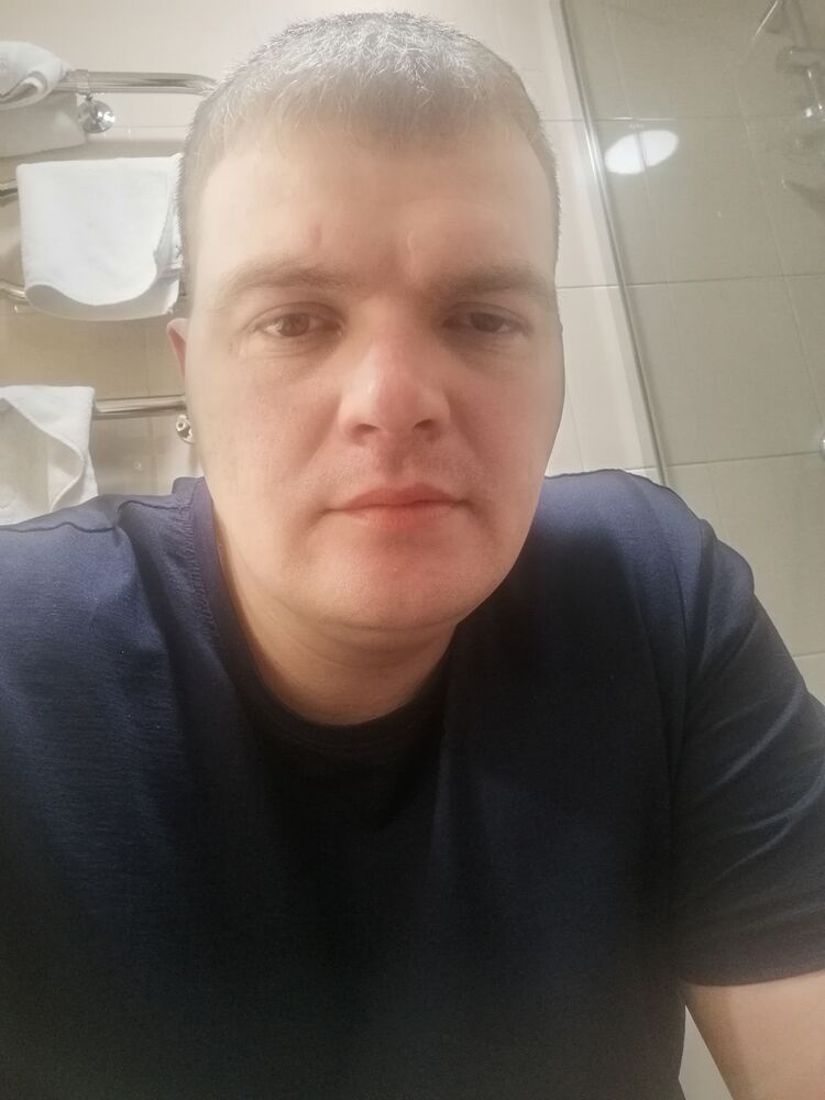  35620368  , 37 ,    