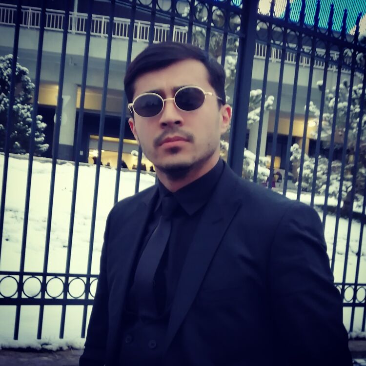  ,   Doktor, 31 ,  