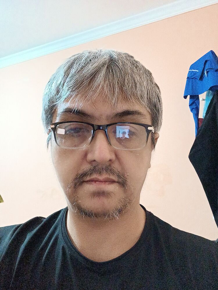  ,   Nadyr, 52 ,   c 