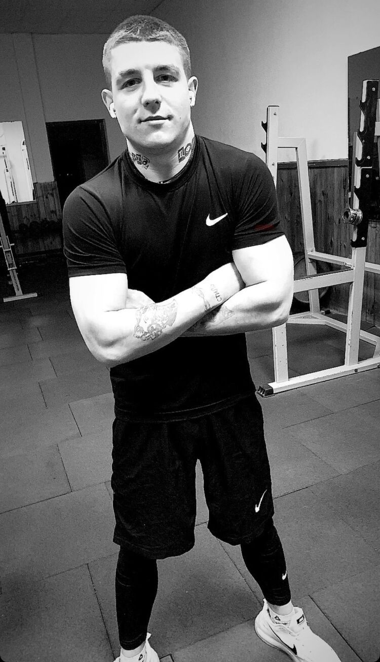  53631598  A_ndre_i, 22 ,    