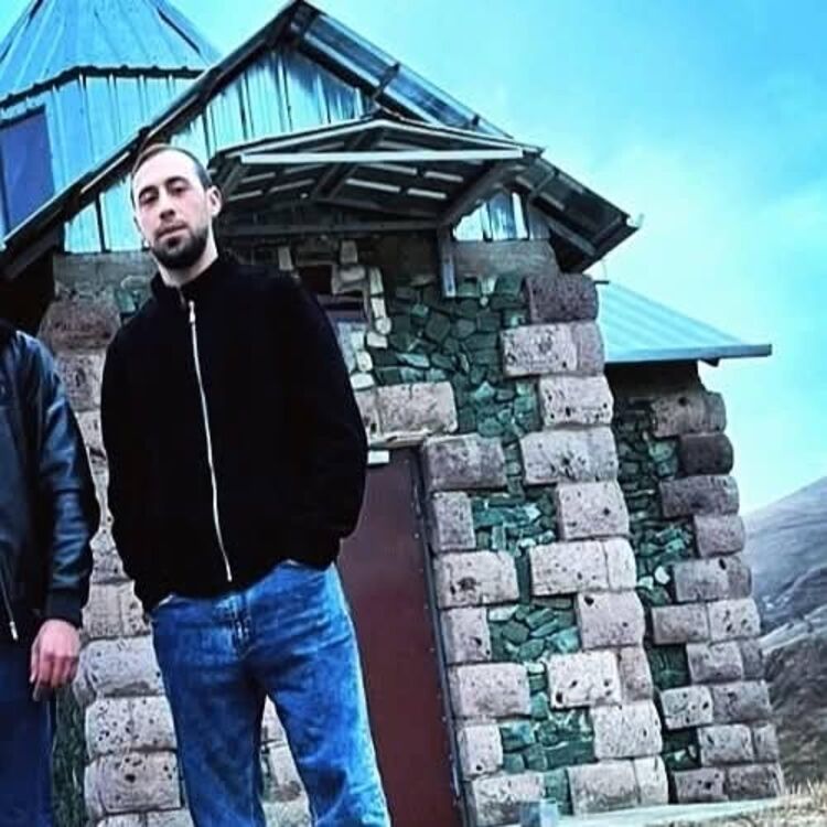 ���� 51720778 ����� Hayk, 23 ����, ���� ���������� � ������