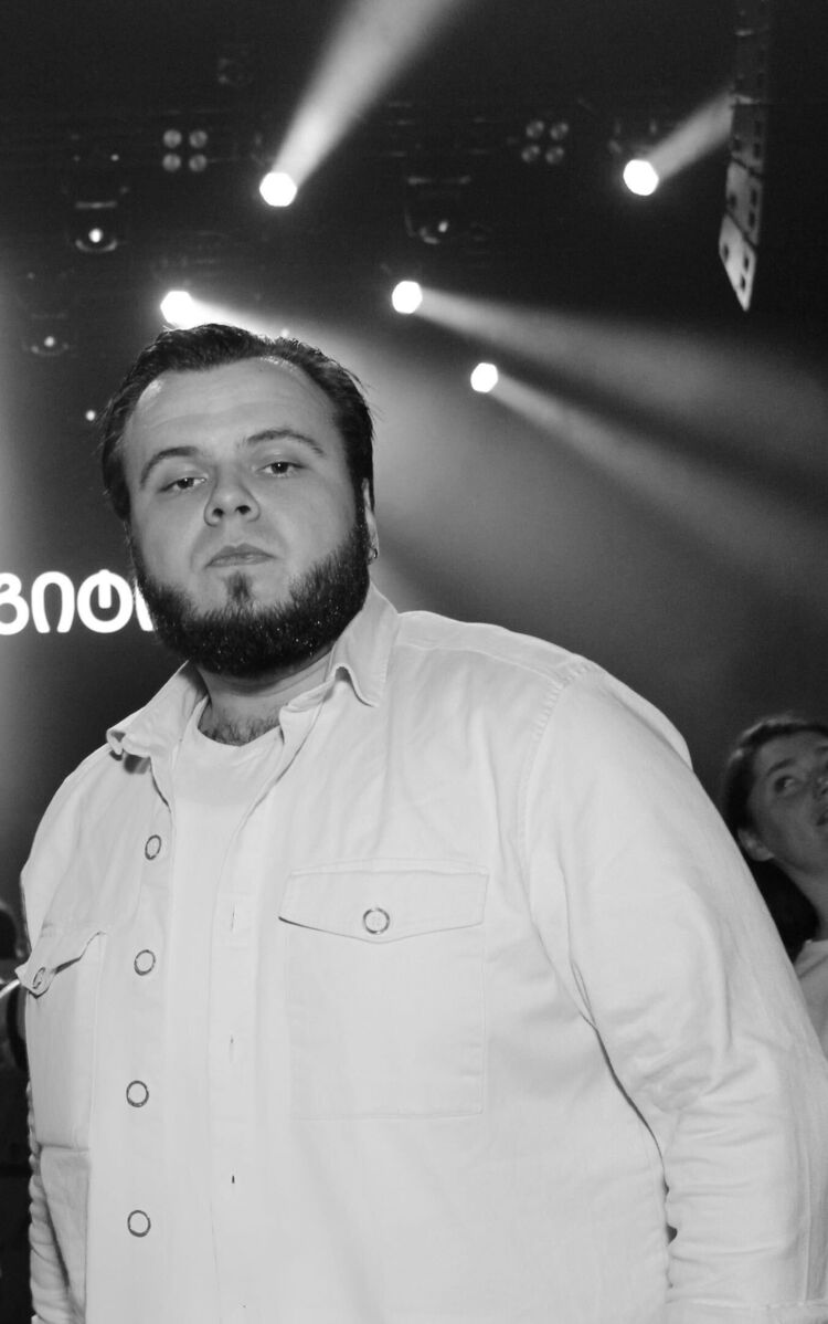  54178868  , 27 ,    -