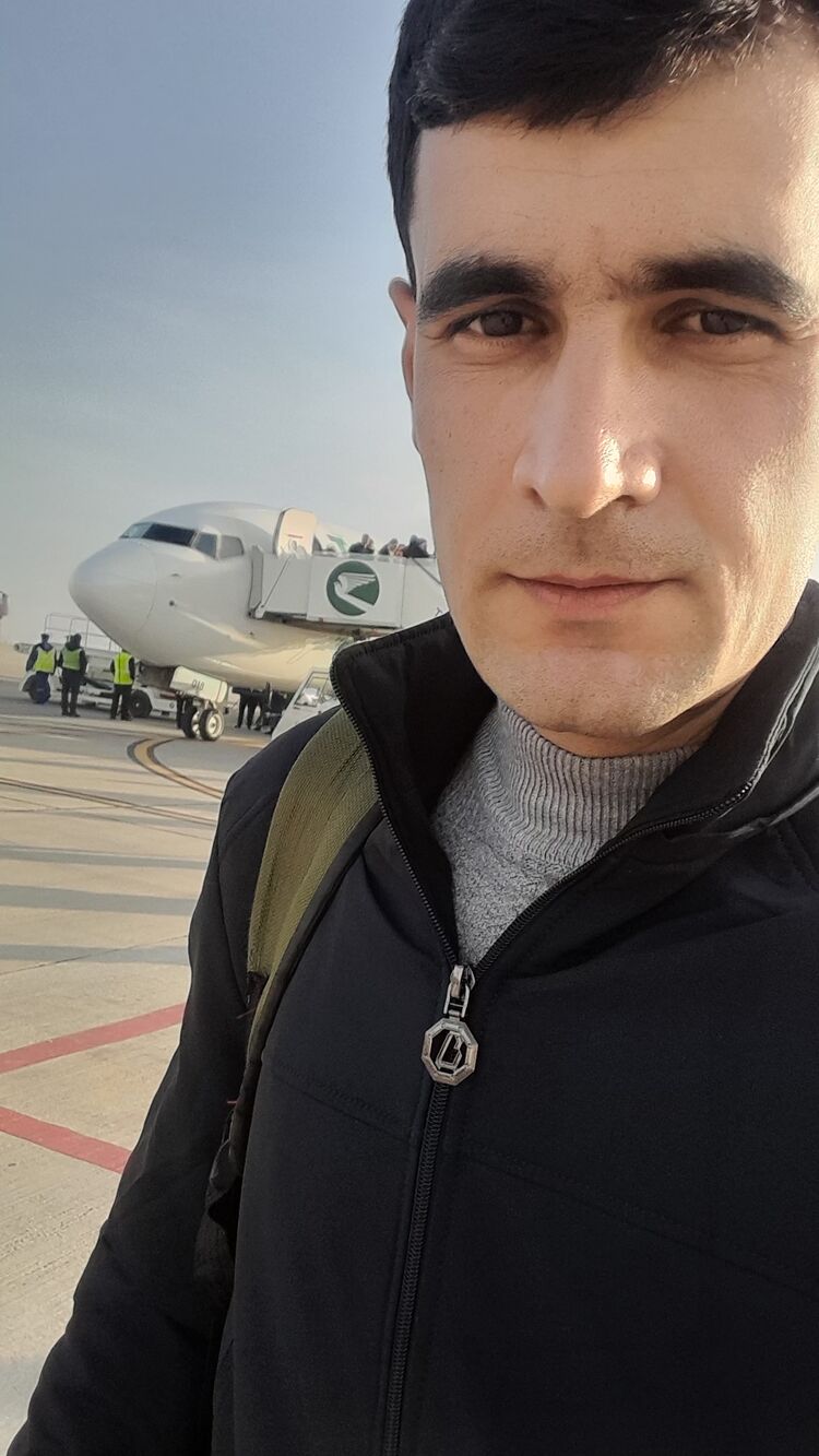  53322668  Oraz, 31 ,    