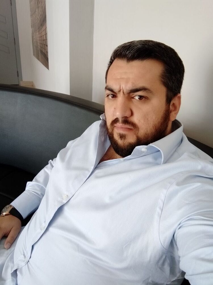  29848208  Behzod, 40 ,    