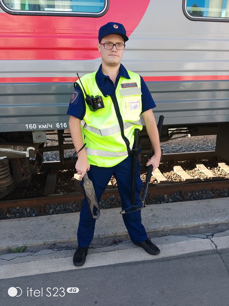  47274178  , 28 ,    