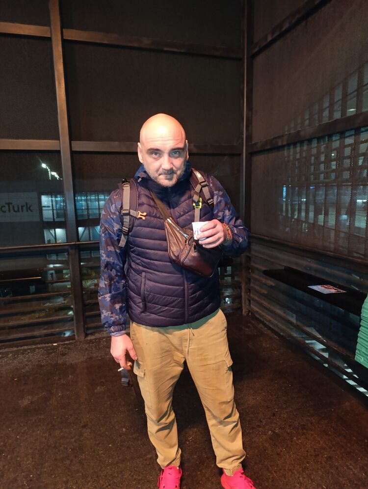  49550758  , 40 ,    