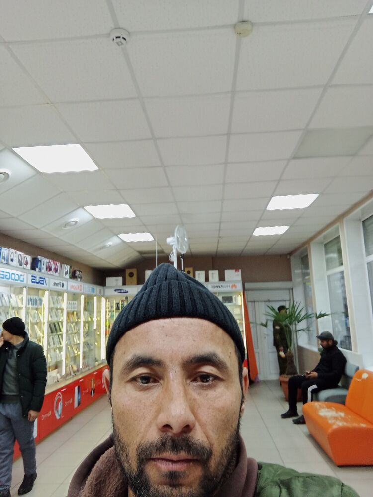  ,   Oybek, 43 ,   ,   