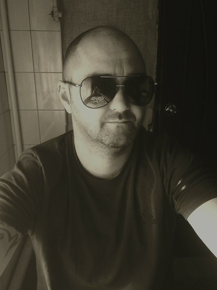  30740988  , 38 ,    