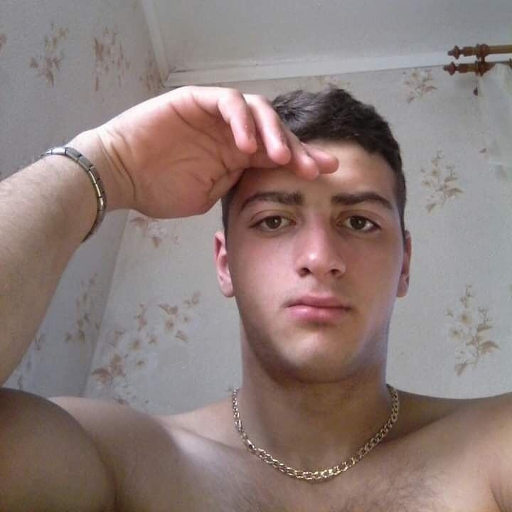  18838518  , 27 ,    