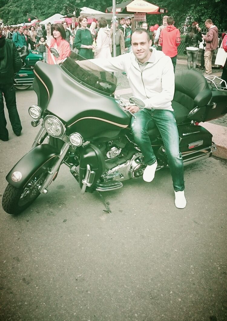  8242588  , 36 ,    -