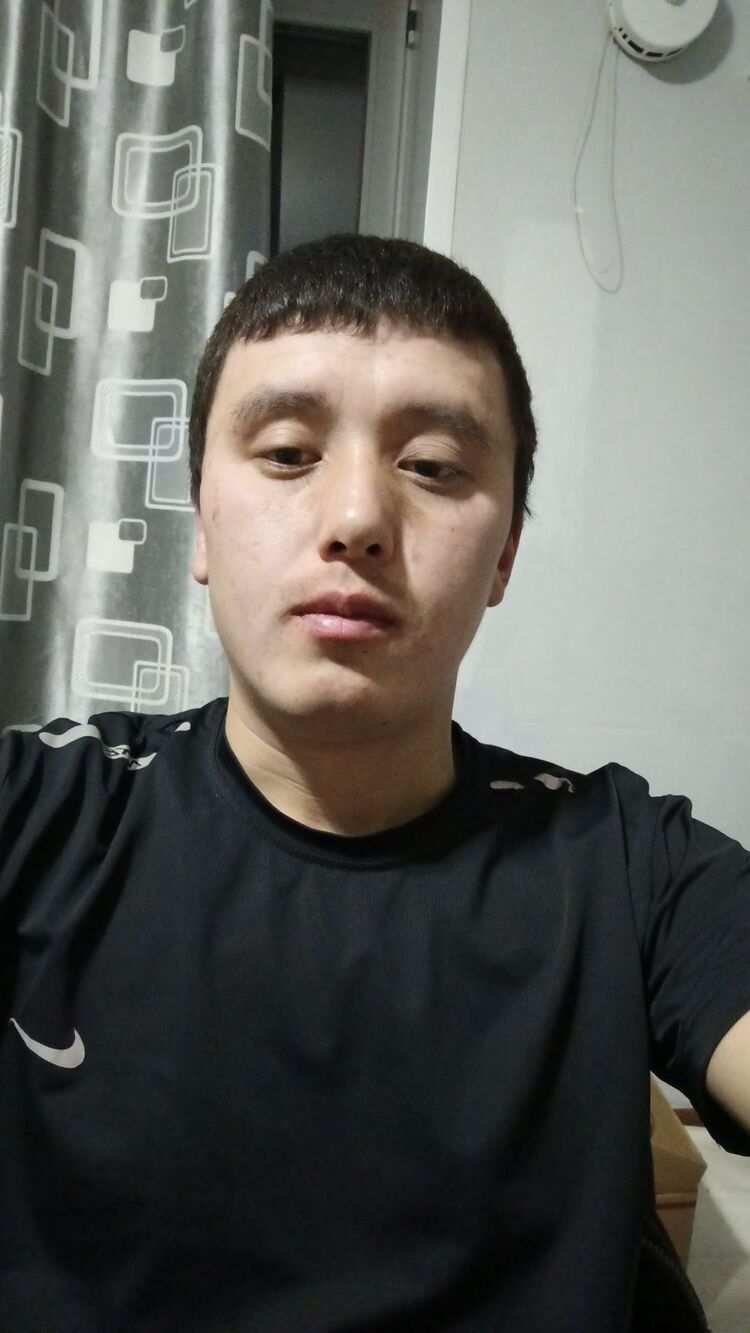  48715868  , 28 ,    -
