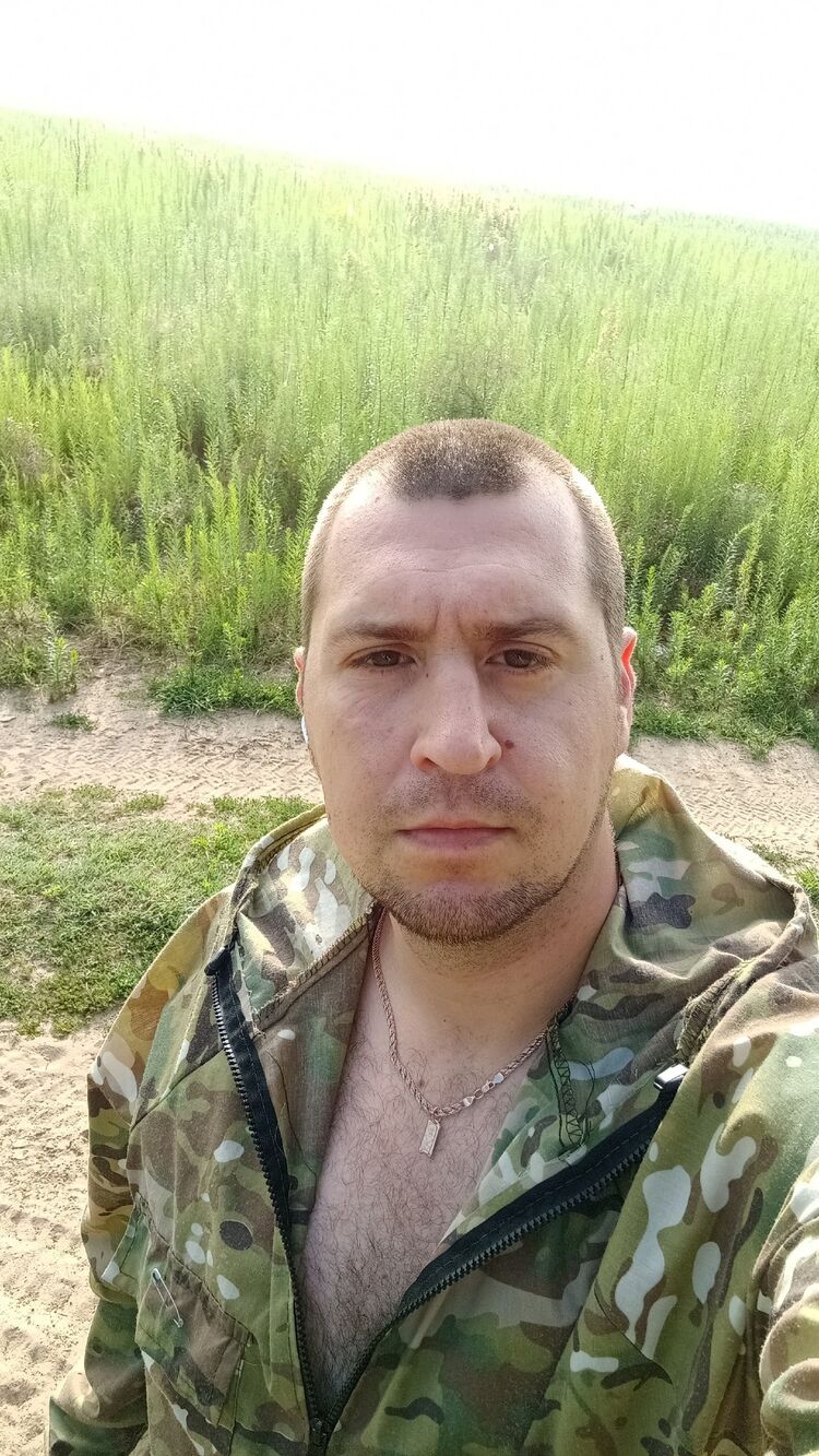  41796838  , 34 ,    
