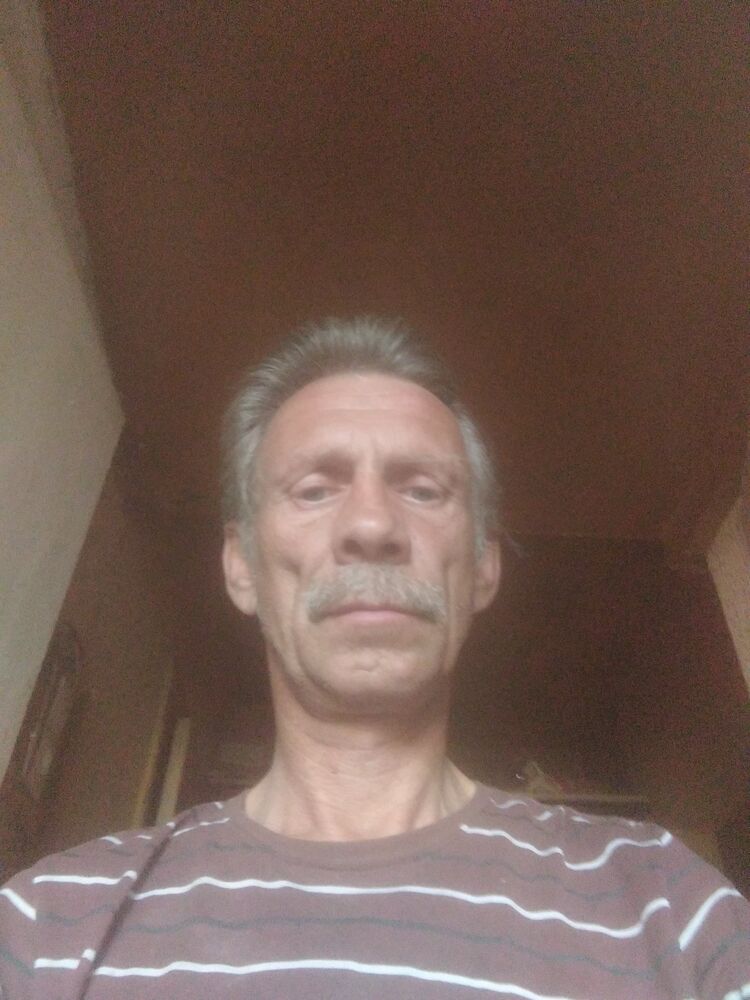  28217738  , 54 ,    